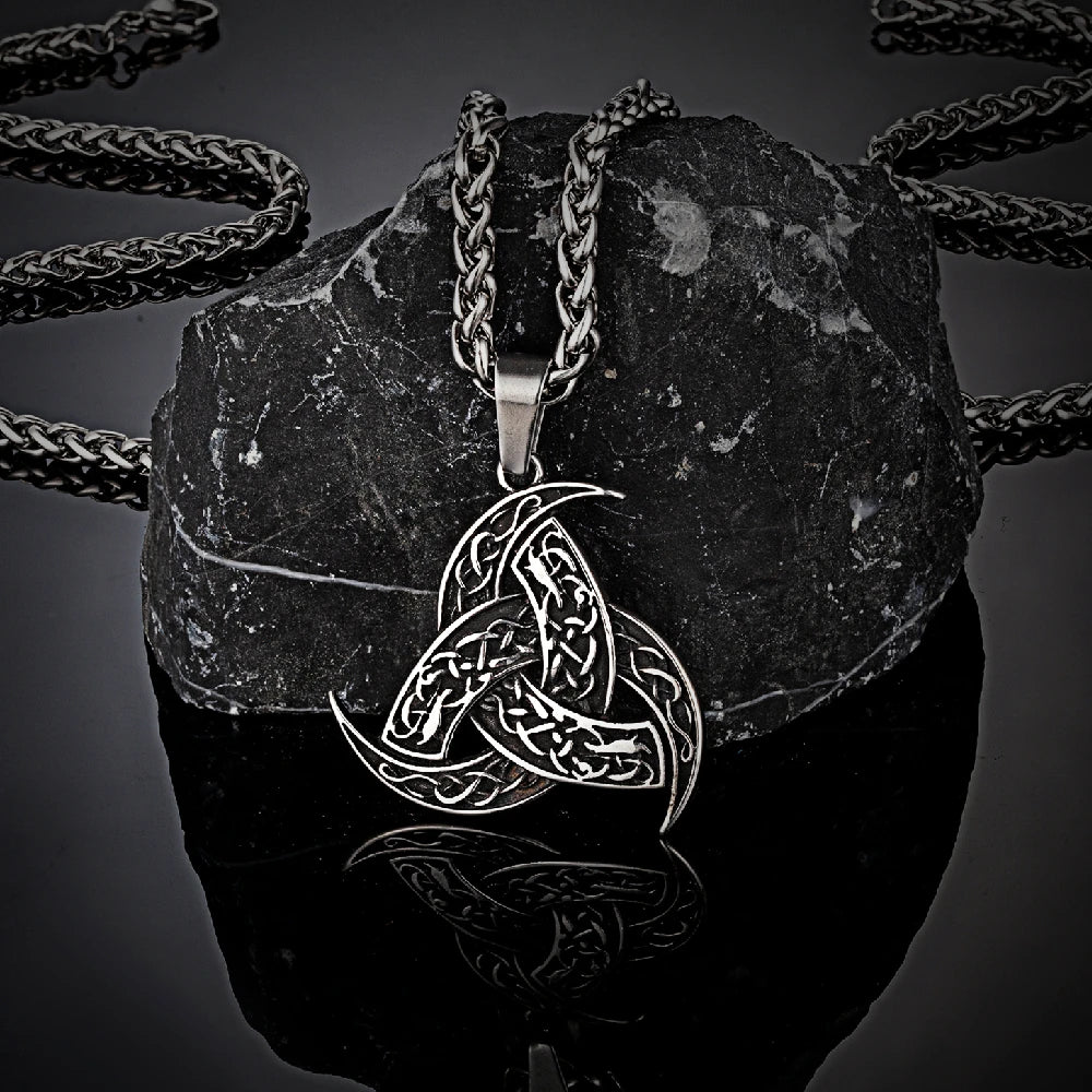 Celtic Trinity Pendant – Resilience