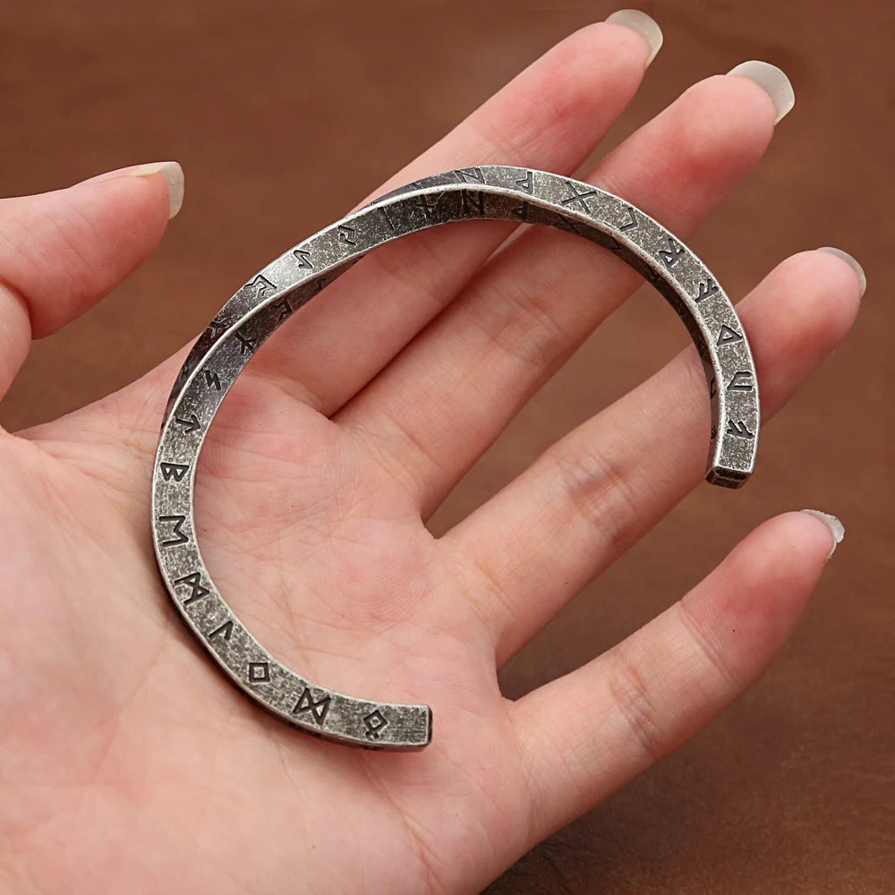 Norse Cuff Bracelet – Protection