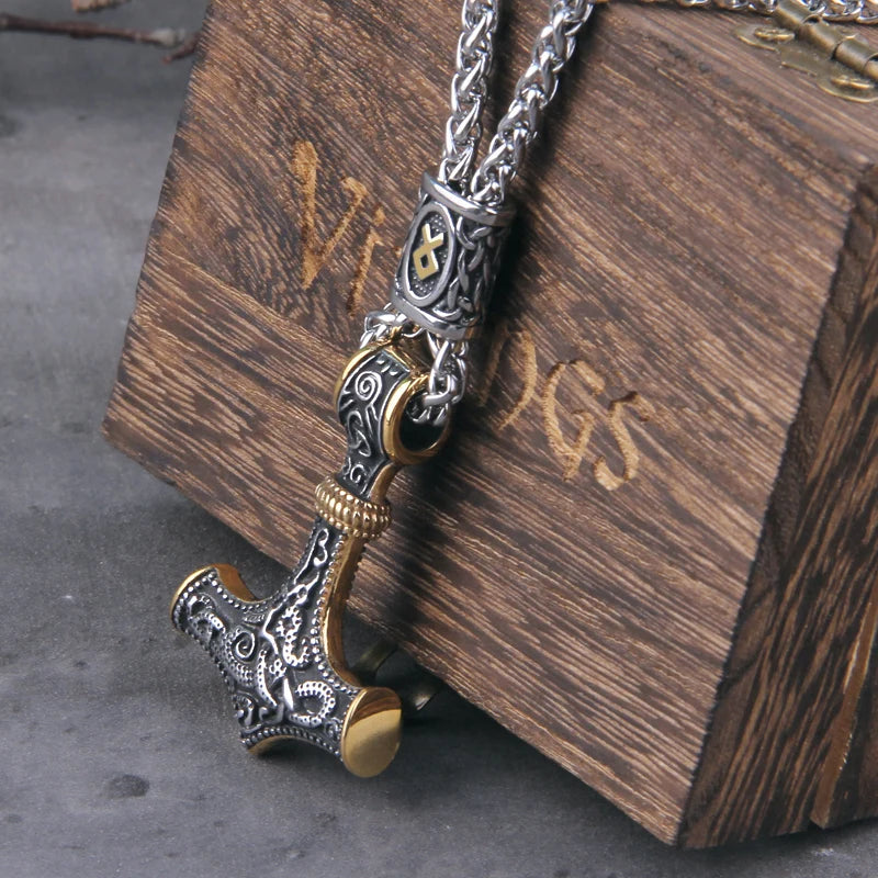 Thor&#39;s Hammer Mjolnir Necklace