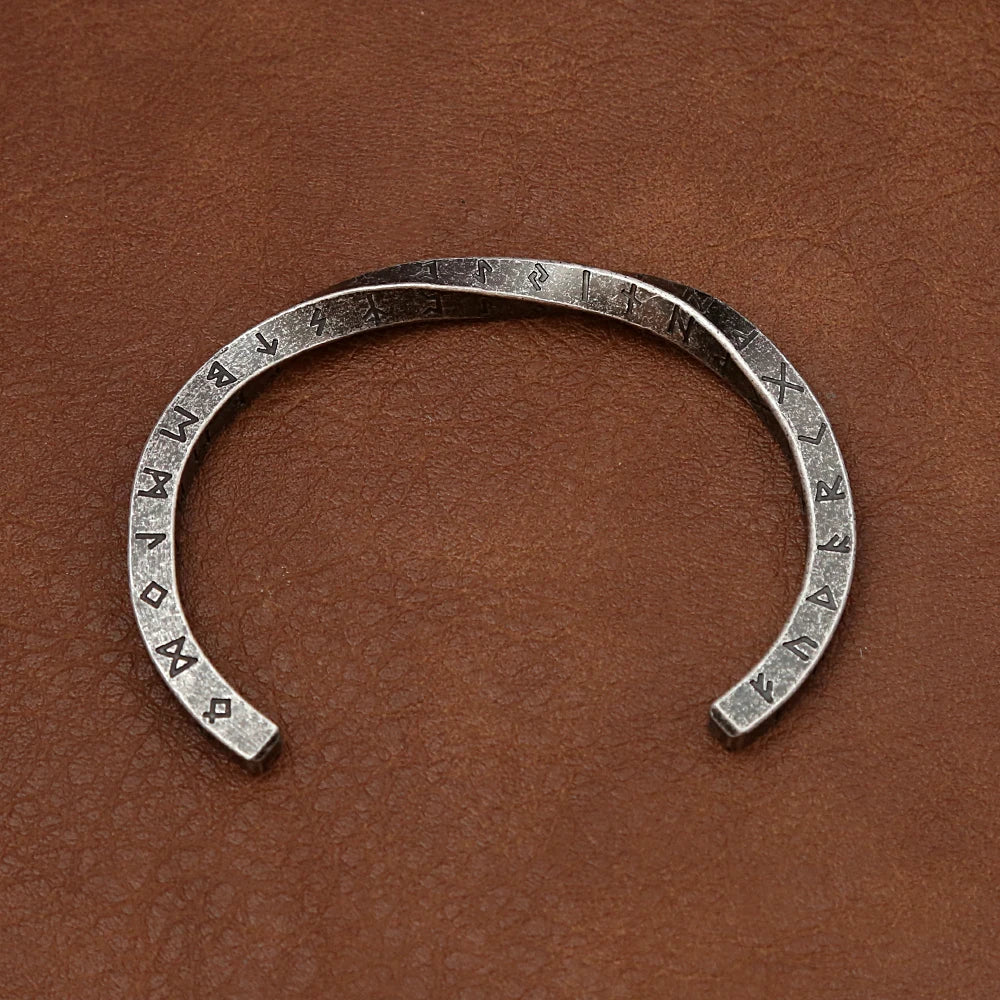Norse Cuff Bracelet – Protection