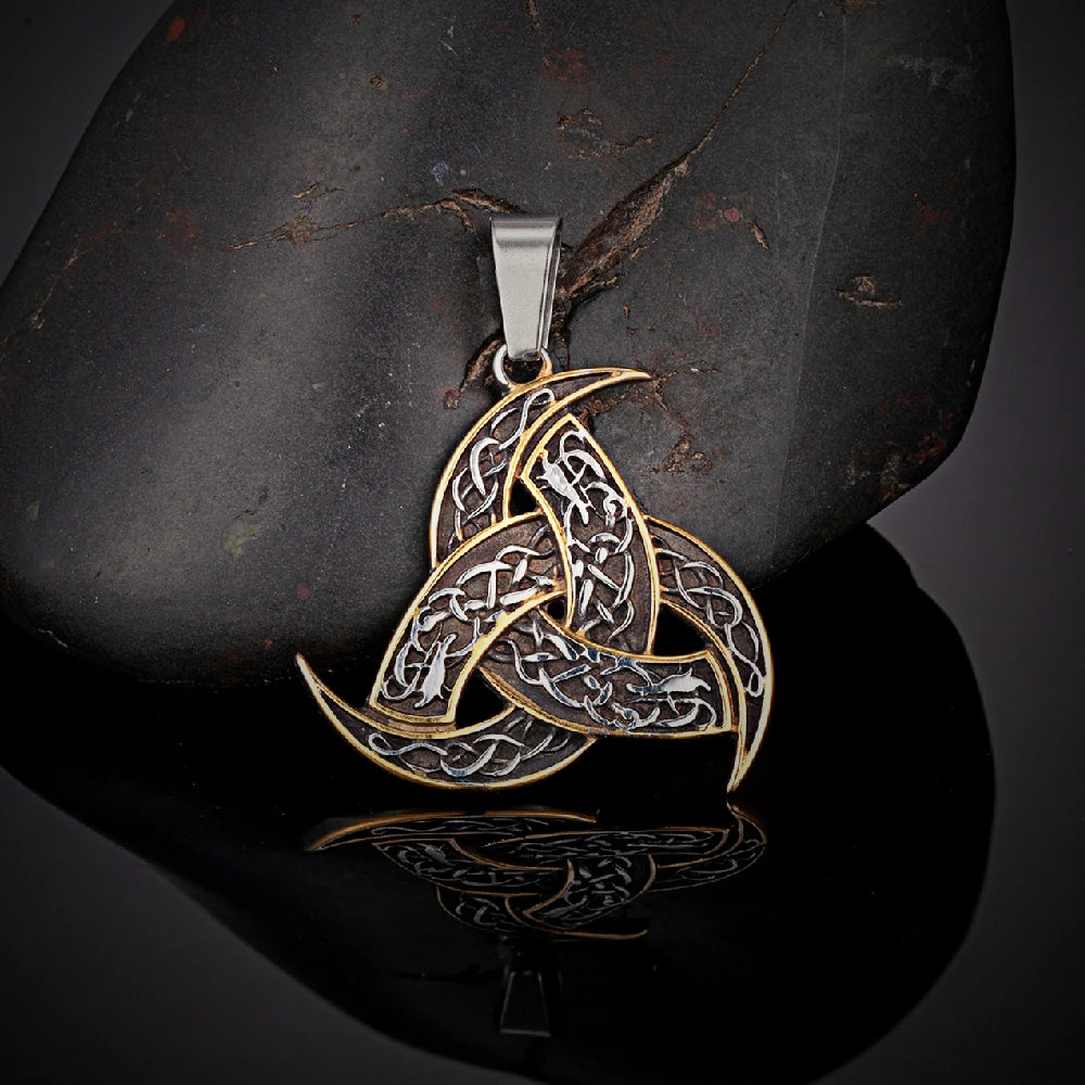 Celtic Trinity Pendant – Resilience