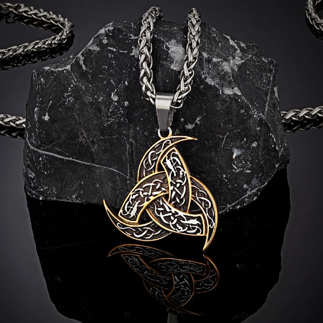 Celtic Trinity Pendant – Resilience