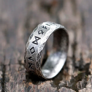 Norse Steel Ring – Protection